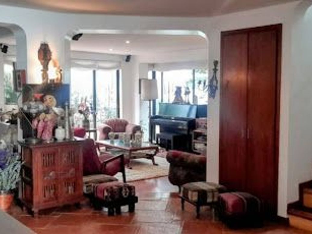 Casa de 5 alcobas en venta en La Calleja, Bogotá, 311 m² · foto 2 de 20
