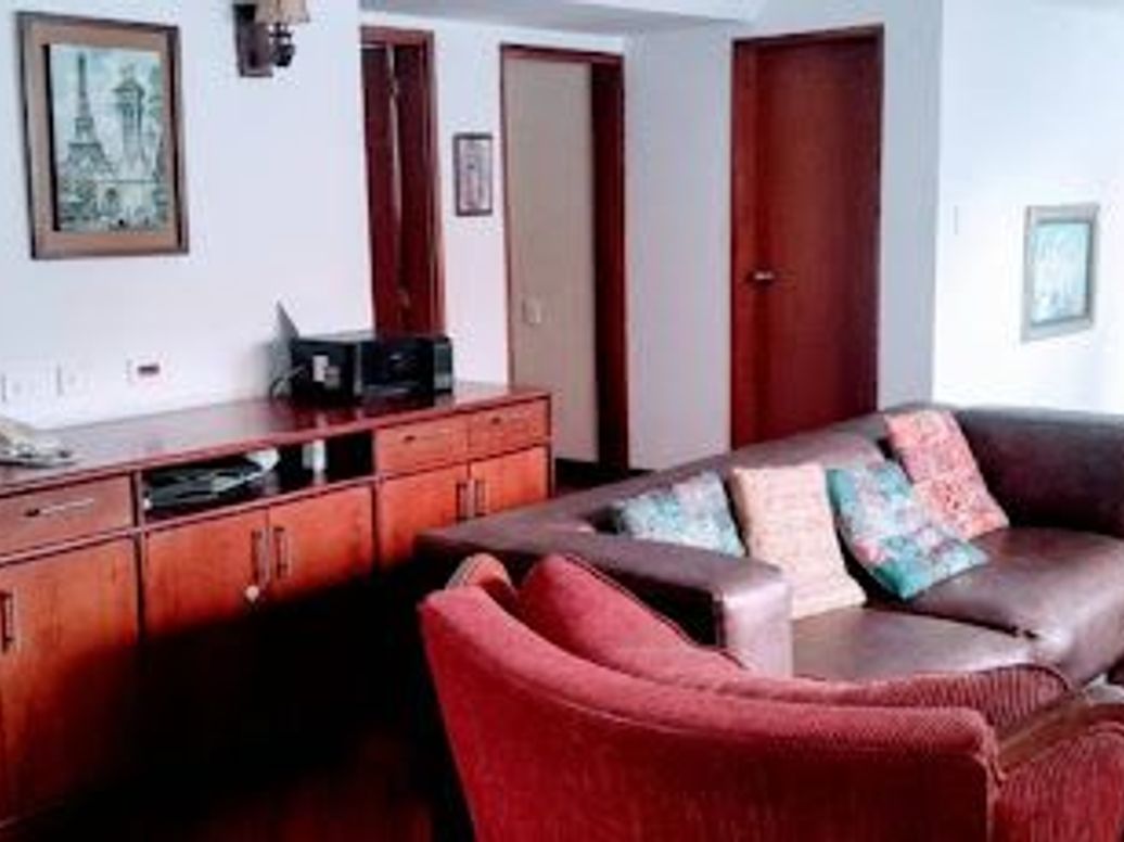 Casa de 5 alcobas en venta en La Calleja, Bogotá, 311 m² · foto 13 de 20
