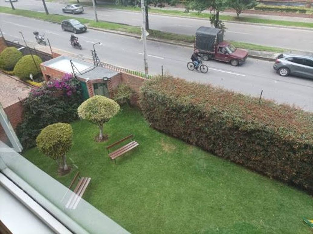 Apartamento de 3 alcobas en venta en Cedritos, Bogotá, 71 m² · foto 17 de 20