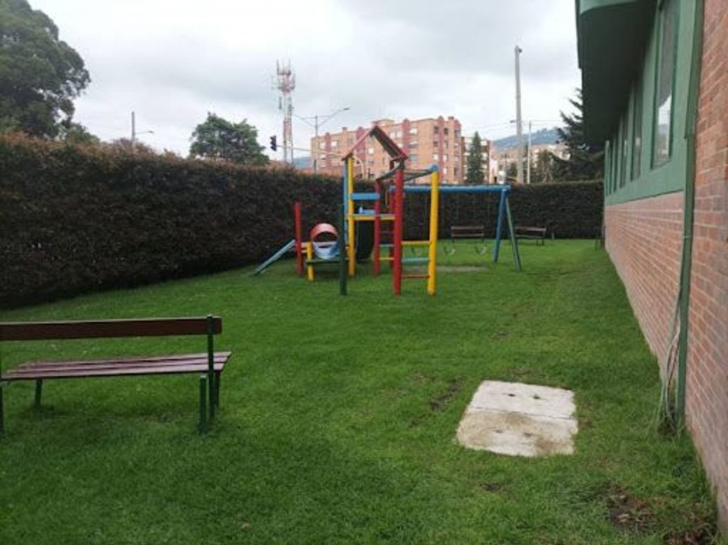 Apartamento de 3 alcobas en venta en Cedritos, Bogotá, 71 m² · foto 18 de 20