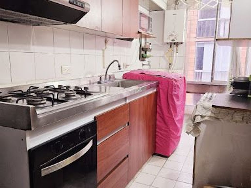 Apartamento de 3 alcobas en venta en Castilla, Bogotá, 60 m² · foto 15 de 20