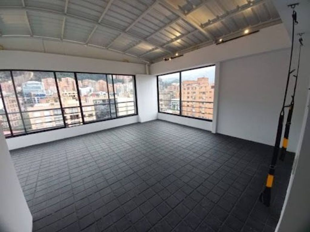 Apartamento de 2 alcobas en venta en Bella Suiza, Bogotá, 74 m² · foto 10 de 13