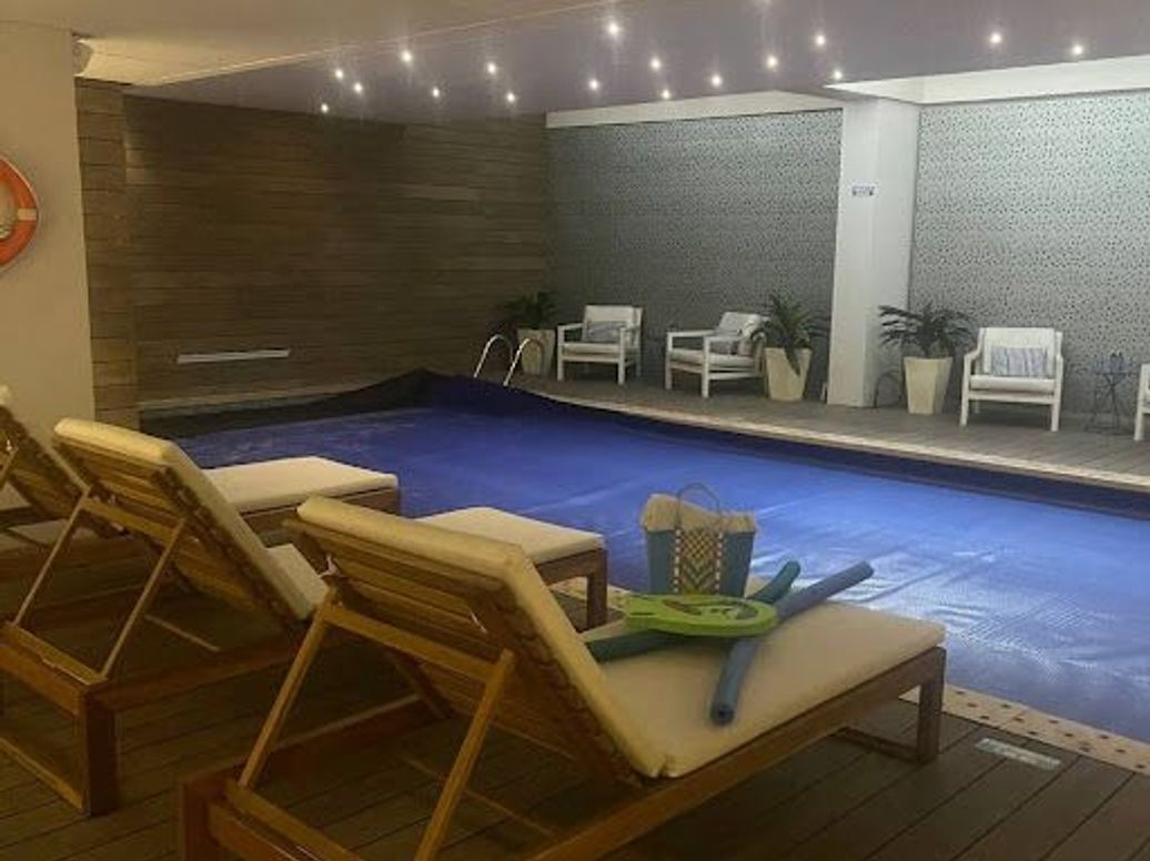Apartamento de 3 alcobas en venta en Los Rosales, Bogotá, 250 m² · foto 4 de 20
