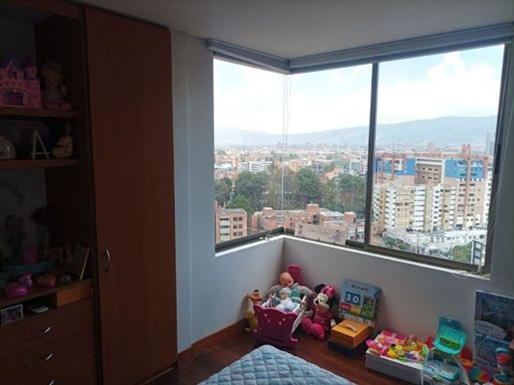 Apartamento de 3 alcobas en venta en La Floresta Norte, Bogotá, 173 m² · foto 17 de 20