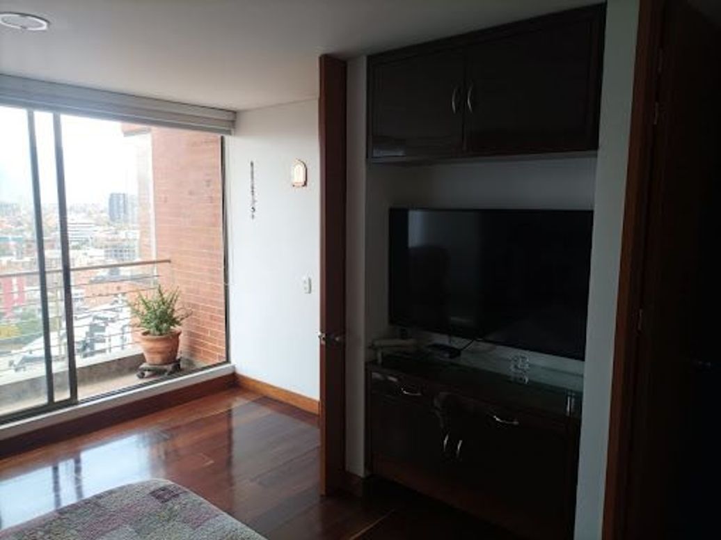 Apartamento de 3 alcobas en venta en La Floresta Norte, Bogotá, 173 m² · foto 15 de 20