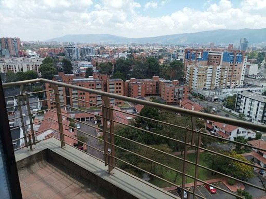 Apartamento de 3 alcobas en venta en La Floresta Norte, Bogotá, 173 m² · foto 9 de 20