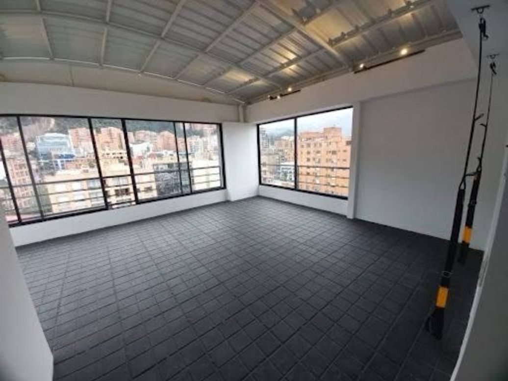 Apartamento de 3 alcobas en venta en Usaquén, Bogotá, 75 m² · foto 15 de 16