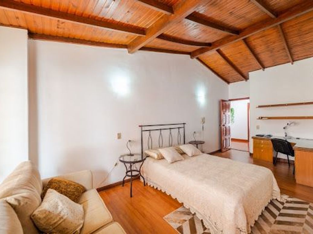 Apartamento de 3 alcobas en venta en San Patricio, Bogotá, 150 m² · foto 11 de 20