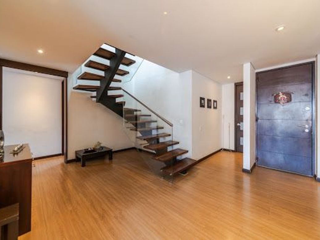 Apartamento de 3 alcobas en venta en Santa Paula, Bogotá, 238 m² · foto 10 de 20
