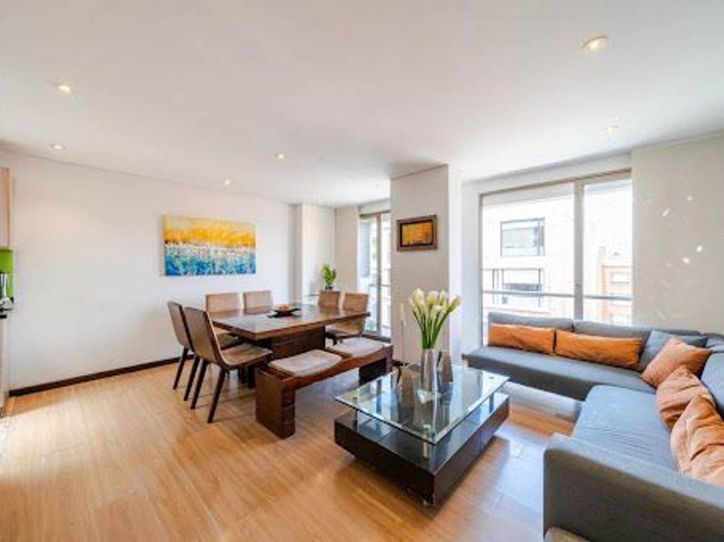 Apartamento de 3 alcobas en venta en Santa Paula, Bogotá, 238 m² · foto 2 de 20