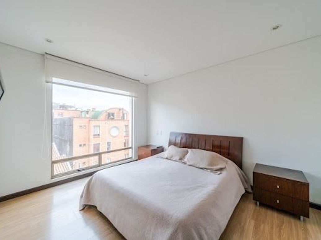 Apartamento de 3 alcobas en venta en Santa Paula, Bogotá, 238 m² · foto 18 de 20