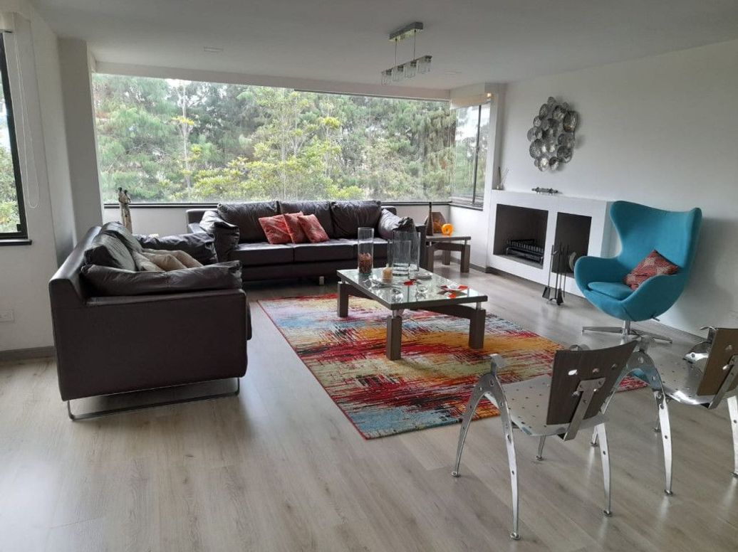 Apartamento de 3 alcobas en venta en Niza Suba, Bogotá, 303 m² · foto 3 de 20