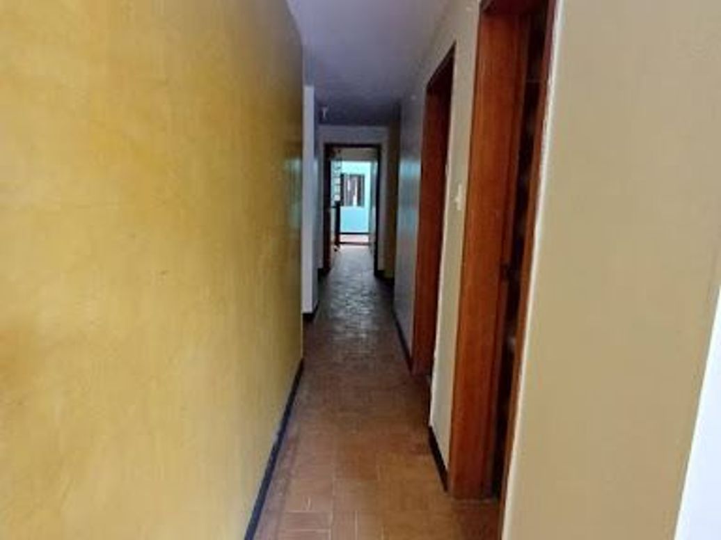 Casa de 7 alcobas en venta en Engativa Centro, Bogotá, 270 m² · foto 3 de 20