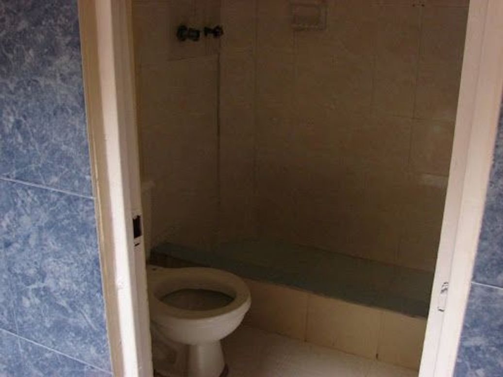 Casa de 7 alcobas en venta en Roma, Bogotá, 120 m² · foto 13 de 14