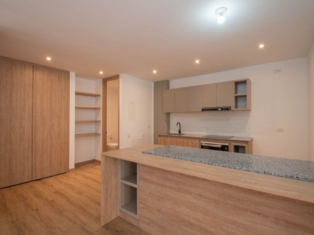 Apartaestudio en venta en Teusaquillo, Bogotá, 72 m² · foto 4 de 12