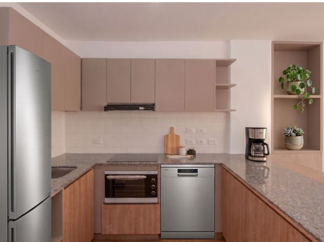 Apartaestudio en venta en Teusaquillo, Bogotá, 83 m² · foto 2 de 5