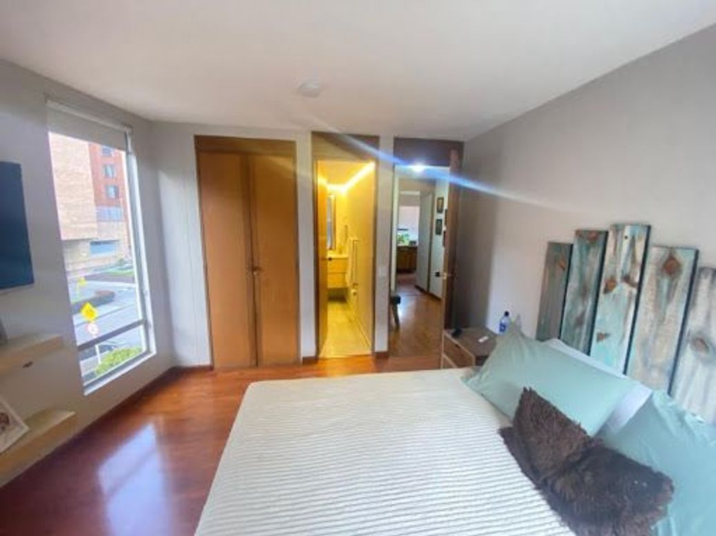 Apartamento de 3 alcobas en venta en Cedritos, Bogotá, 83 m² · foto 8 de 20