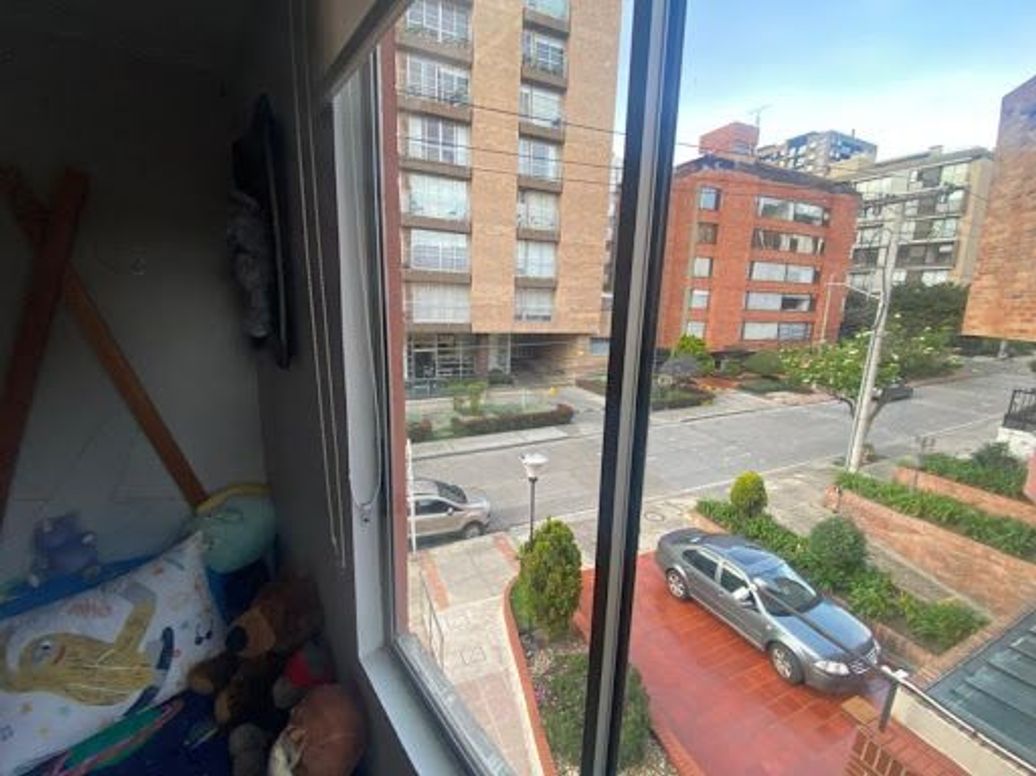 Apartamento de 3 alcobas en venta en Cedritos, Bogotá, 83 m² · foto 9 de 20