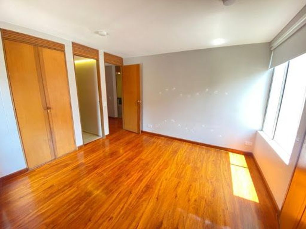 Apartamento de 3 alcobas en venta en Belmira, Bogotá, 83 m² · foto 13 de 20