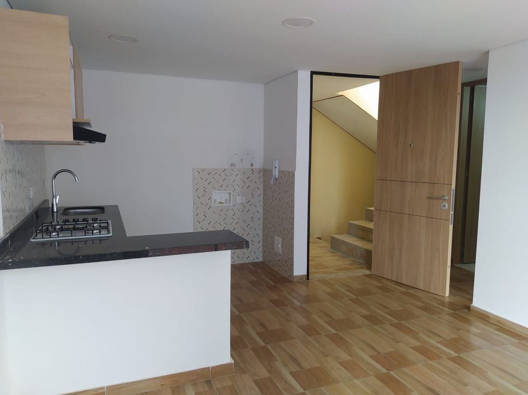Apartamento de 1 alcoba en arriendo en Jazmin, Bogotá, 45 m² · foto 4 de 8