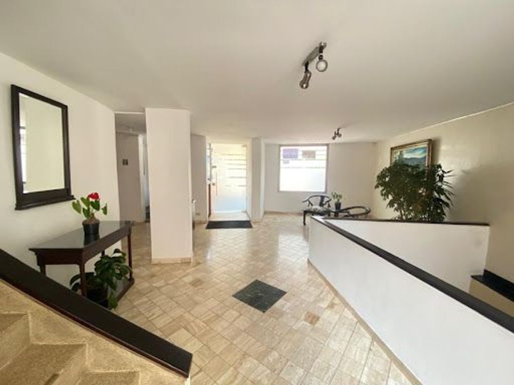 Apartamento de 3 alcobas en venta en El Cedro, Bogotá, 83 m² · foto 18 de 20