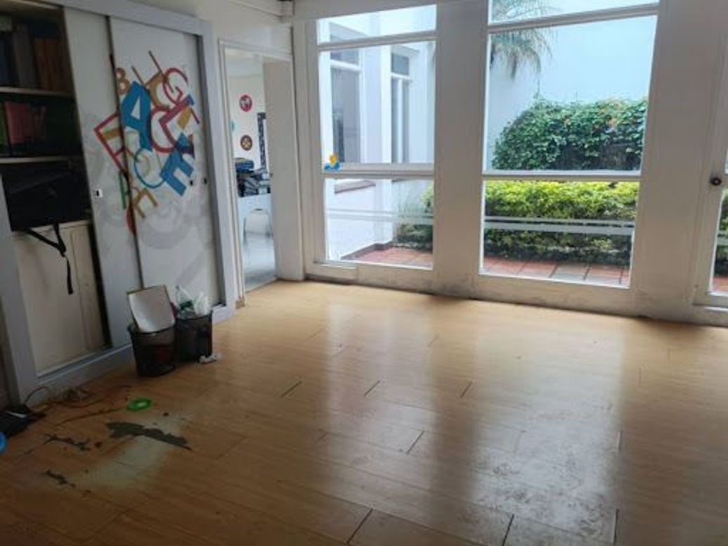 Casa de 6 alcobas en venta en Cedritos, Bogotá, 486 m² · foto 3 de 20