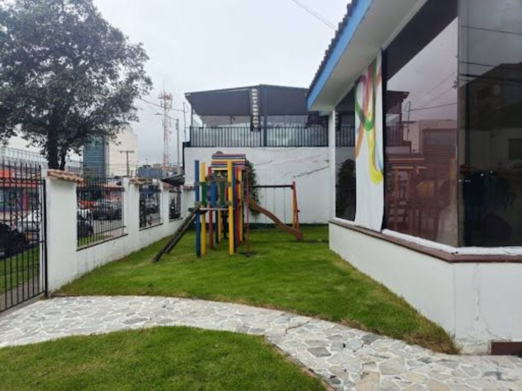 Casa de 6 alcobas en venta en Cedritos, Bogotá, 486 m² · foto 8 de 20
