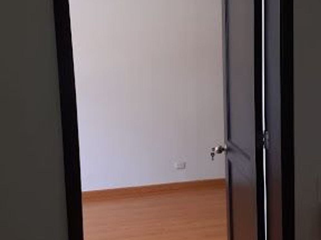 Casa de 12 alcobas en venta en Santa Barbara, Bogotá, 660 m² · foto 3 de 20