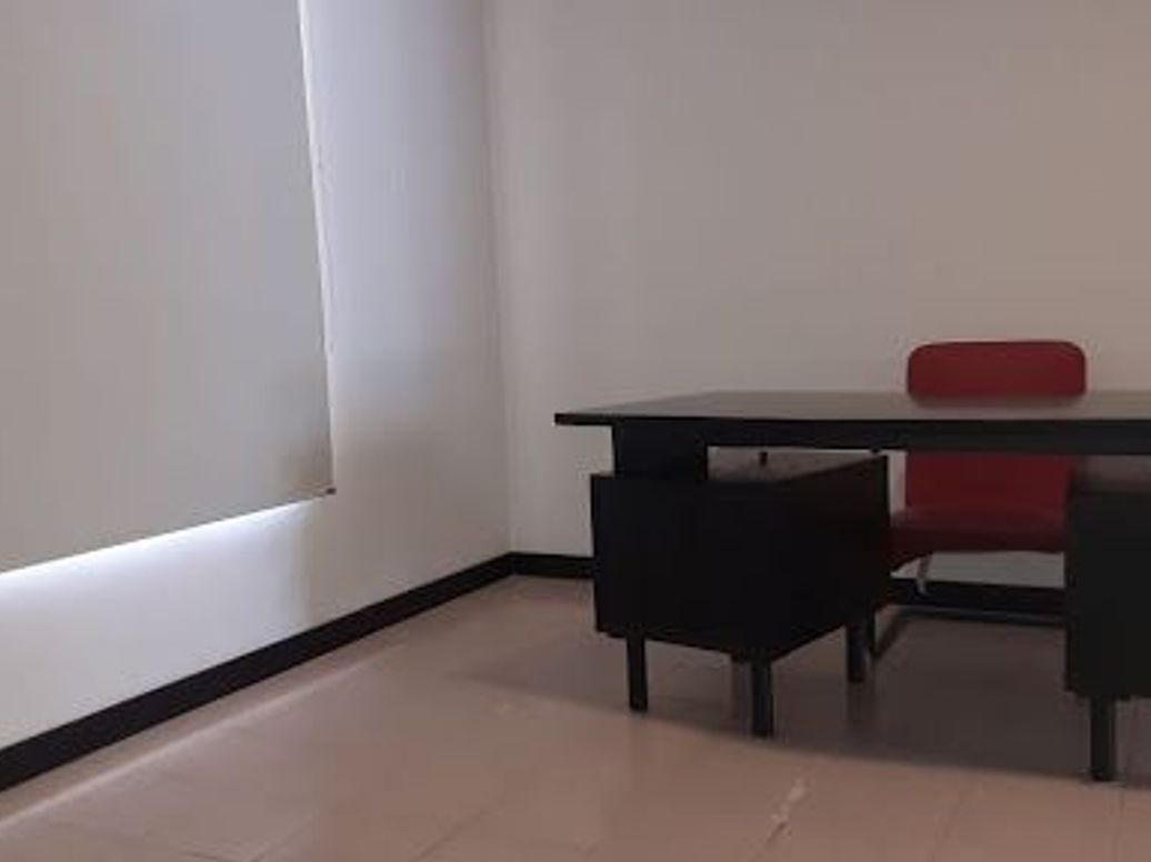 Casa de 12 alcobas en venta en Santa Barbara, Bogotá, 660 m² · foto 6 de 20