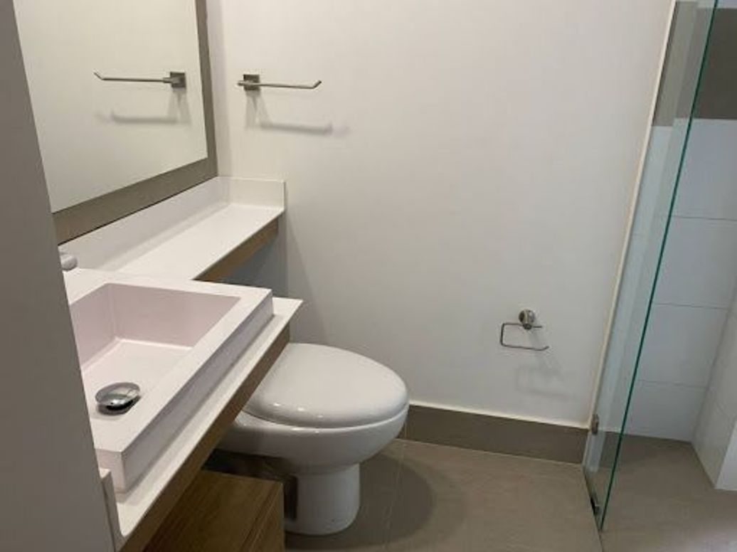Apartamento de 2 alcobas en venta en Cedritos, Bogotá, 124 m² · foto 7 de 9