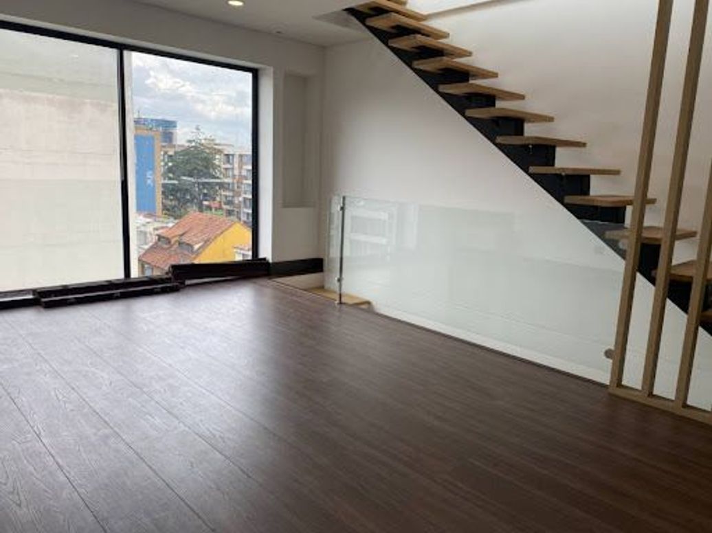 Apartamento de 2 alcobas en venta en Cedritos, Bogotá, 124 m² · foto 3 de 9