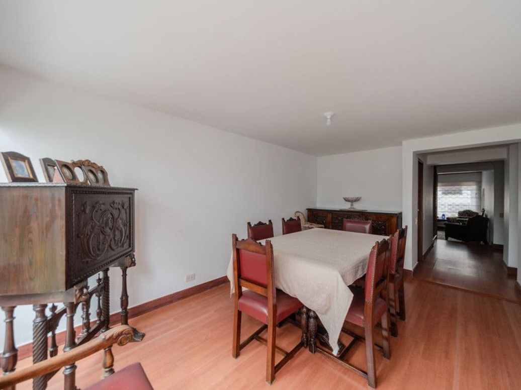 Casa de 4 alcobas en venta en Santa Barbara Central, Bogotá, 185 m² · foto 8 de 20