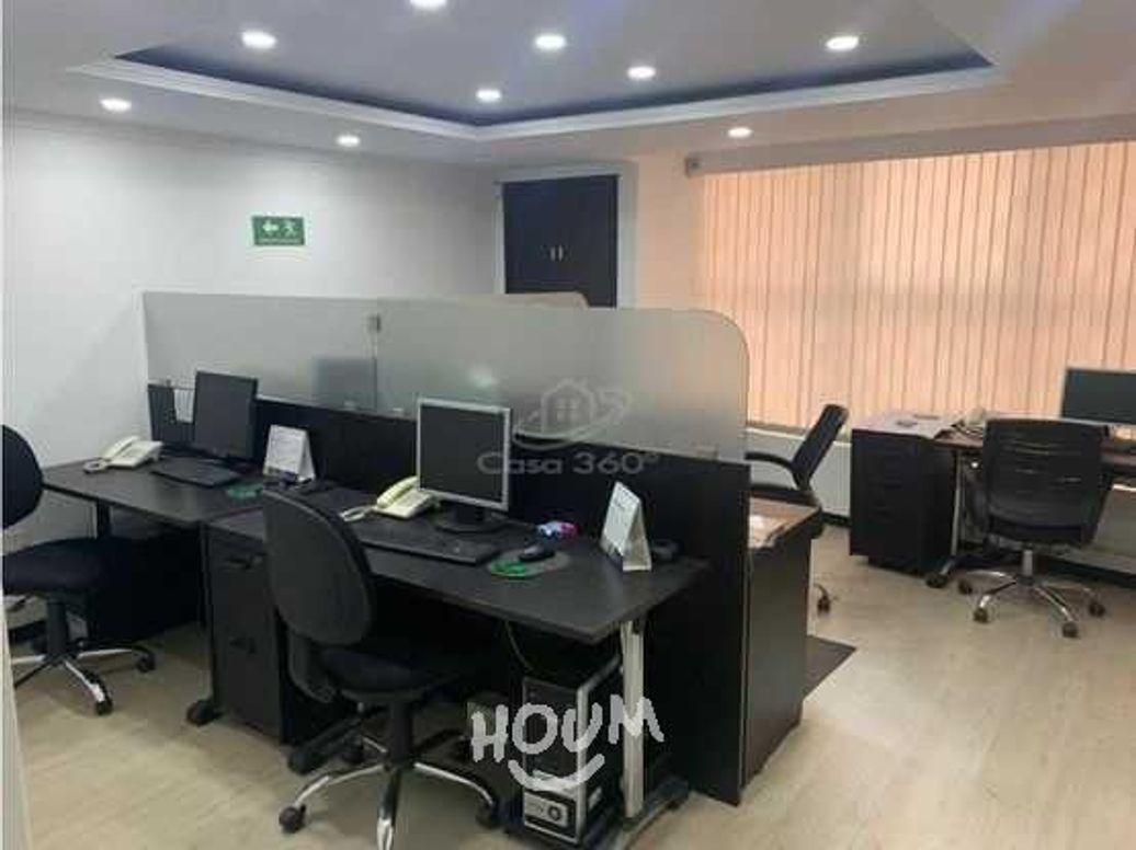 Casa de 8 alcobas en venta en La Cabaña, Bogotá, 760 m² · foto 15 de 18