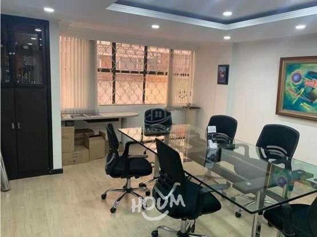 Casa de 8 alcobas en venta en La Cabaña, Bogotá, 760 m² · foto 14 de 18