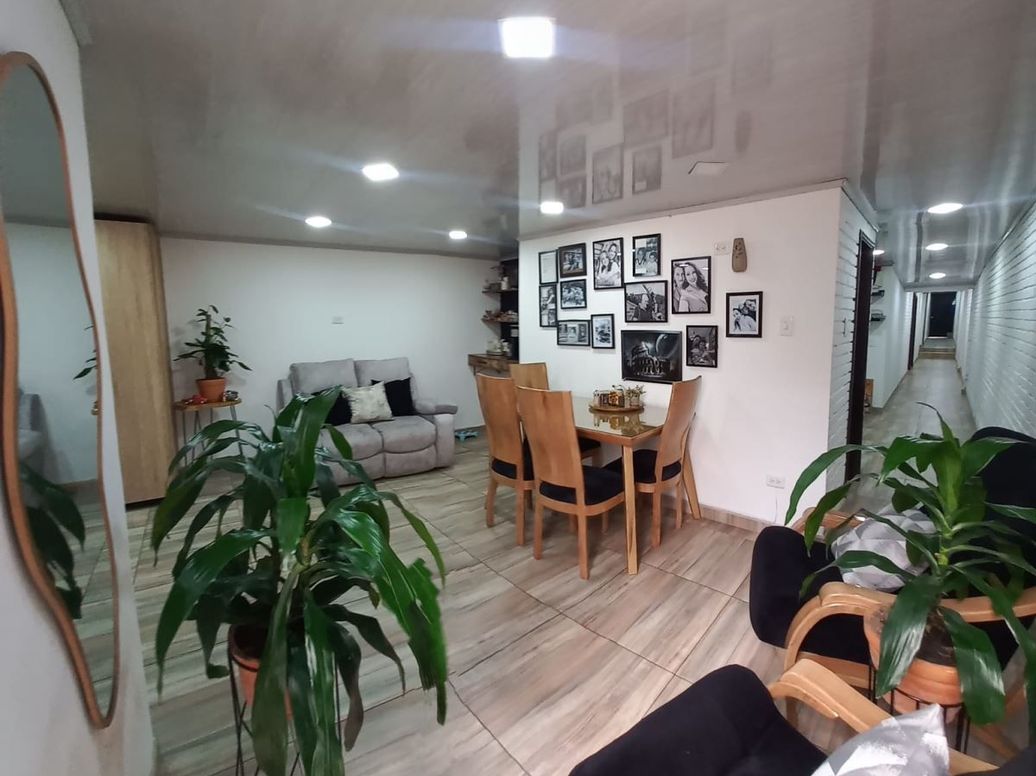 Casa de 3 alcobas en venta en Villemar, Bogotá, 154 m² · foto 6 de 20