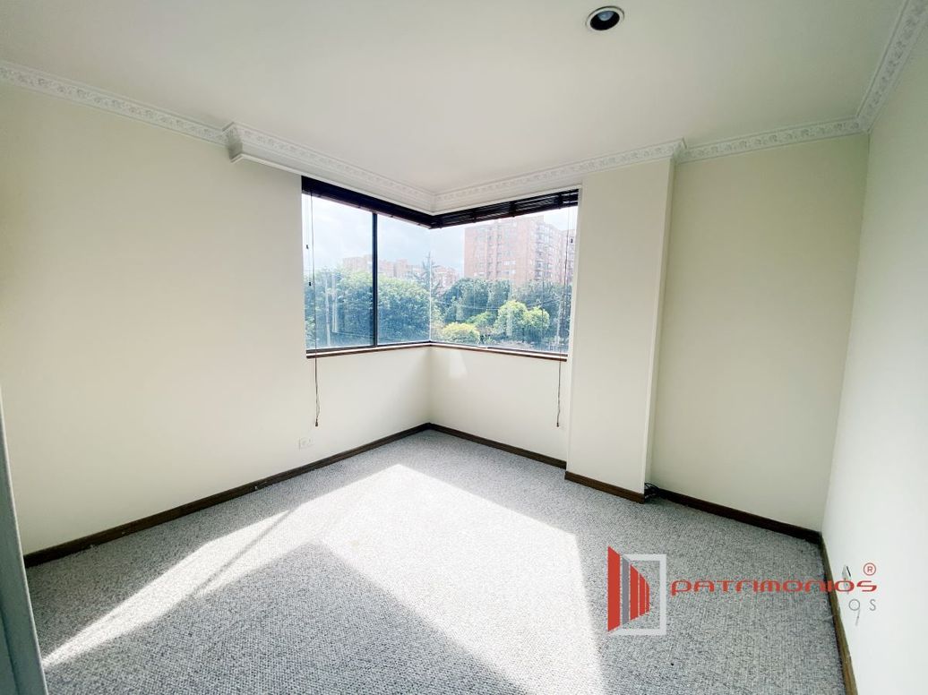 Apartamento de 3 alcobas en venta en Colina Campestre, Bogotá, 115 m² · foto 14 de 20