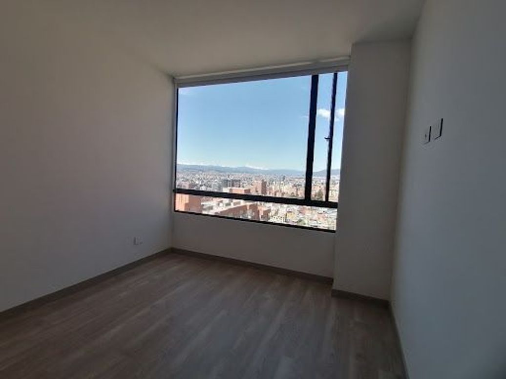 Apartaestudio en venta en Chapinero Alto, Bogotá, 31 m² · foto 12 de 20