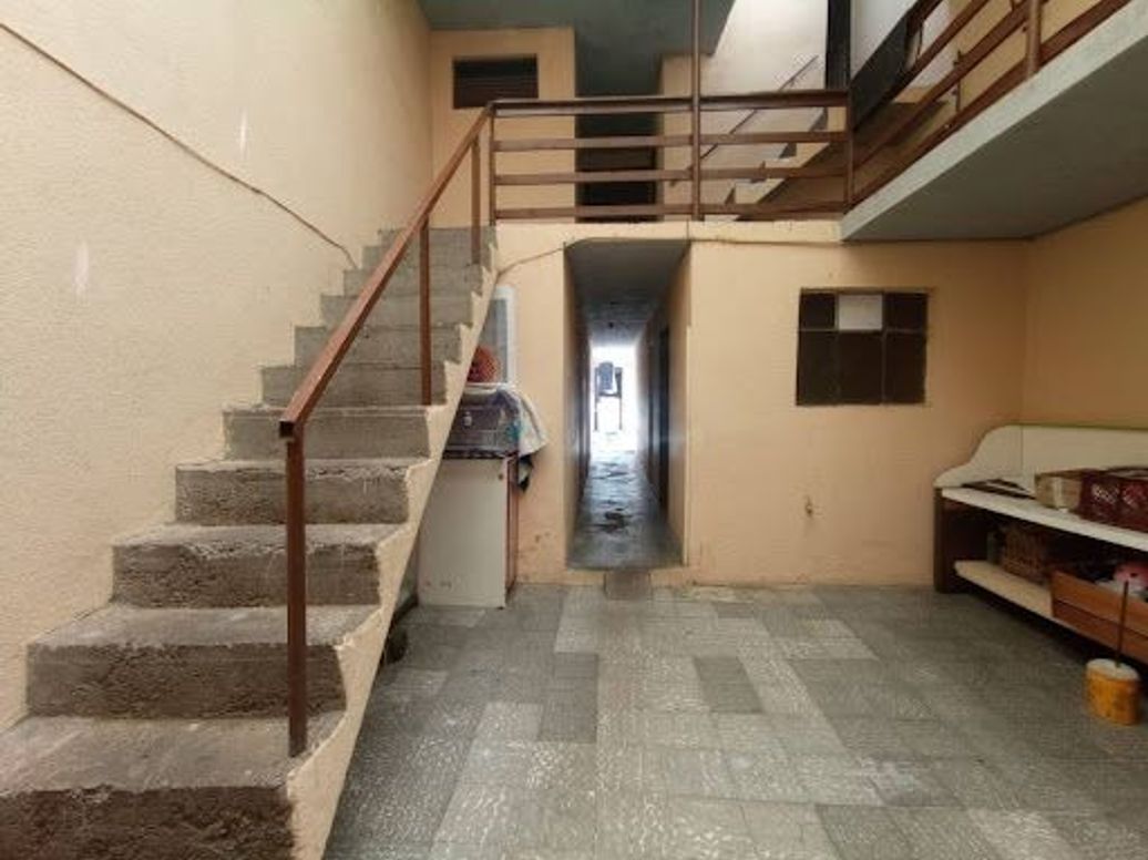 Casa de 5 alcobas en venta en Las Ferias, Bogotá, 164 m² · foto 4 de 7