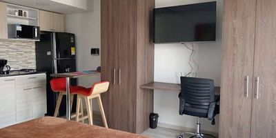 Apartaestudio ,tipo loft, completamente amoblado , con muy buenos acabados , los servicios y administración incluidos en el valor del canon ,zona de universidades  ,oficinas ,sector seguro ,central .