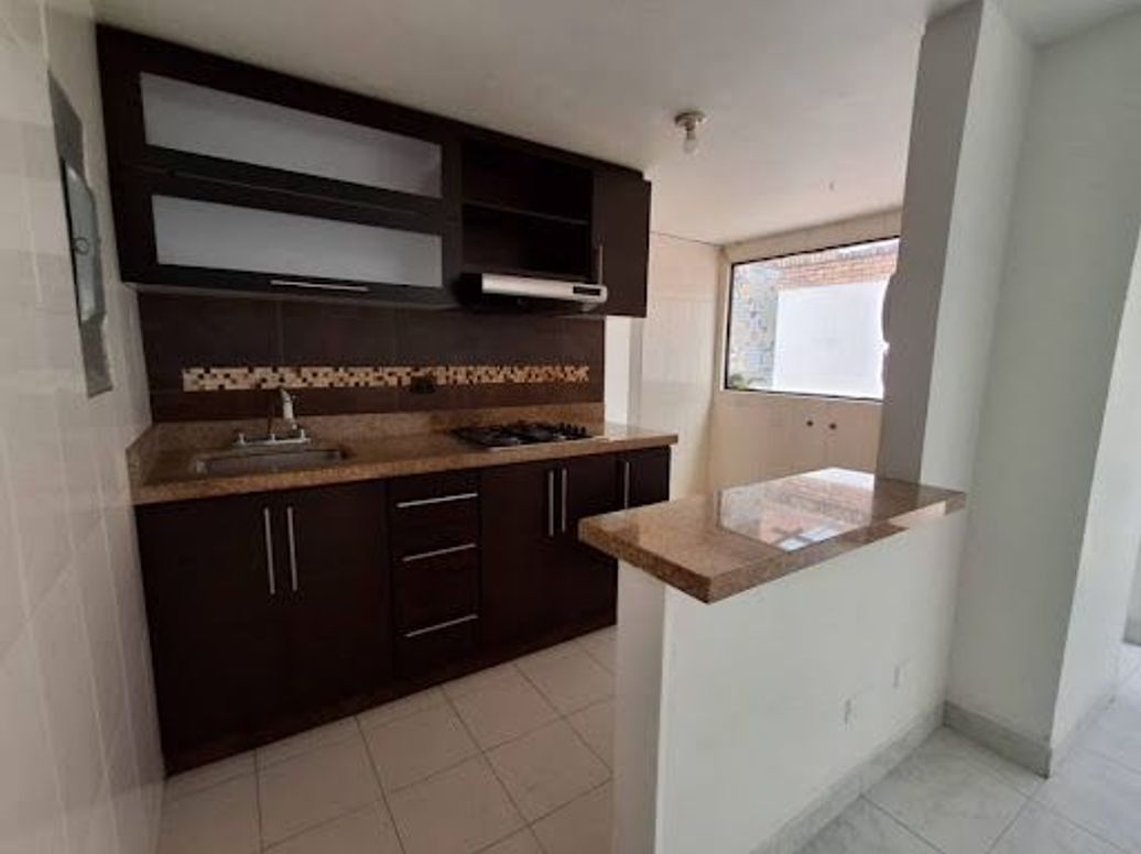 Apartamento de 3 alcobas en venta en Cedritos, Bogotá, 78 m² · foto 4 de 20