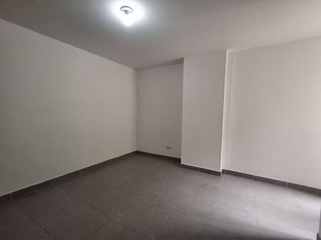 Apartamento de 3 alcobas en venta en Cedritos, Bogotá, 78 m² · foto 13 de 20
