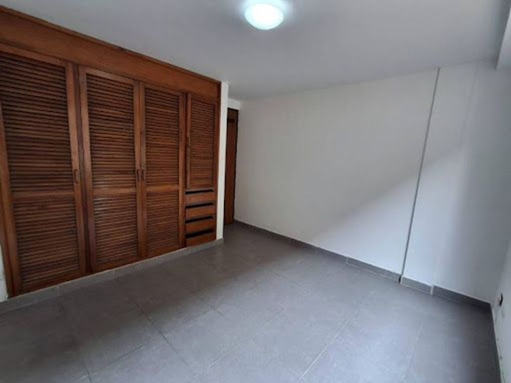 Apartamento de 3 alcobas en venta en Cedritos, Bogotá, 78 m² · foto 9 de 20