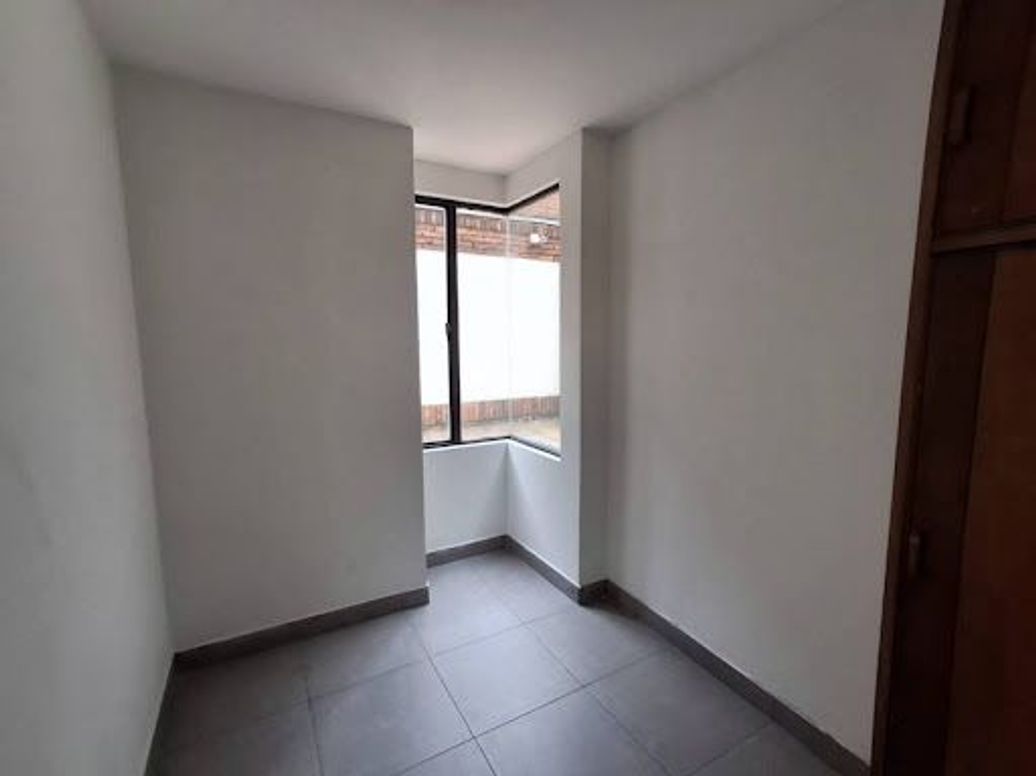 Apartamento de 3 alcobas en venta en Cedritos, Bogotá, 78 m² · foto 14 de 20