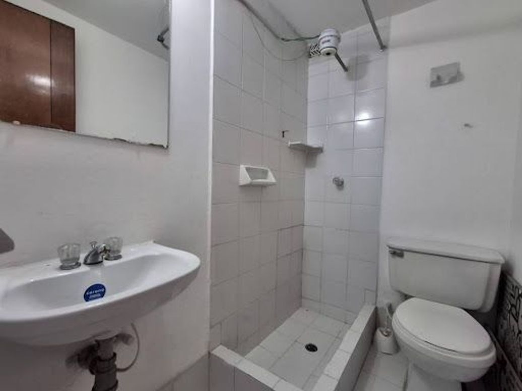 Apartamento de 3 alcobas en venta en Cedritos, Bogotá, 78 m² · foto 18 de 20