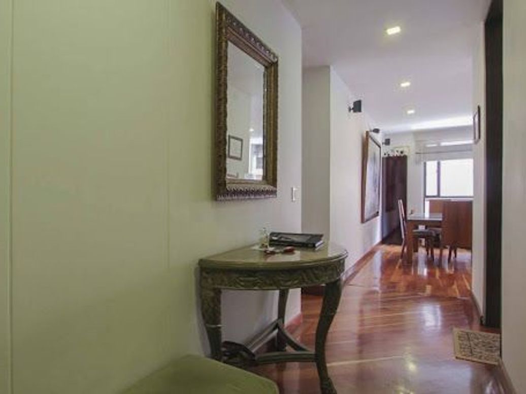 Apartamento de 2 alcobas en venta en Chico, Bogotá, 103 m² · foto 4 de 16