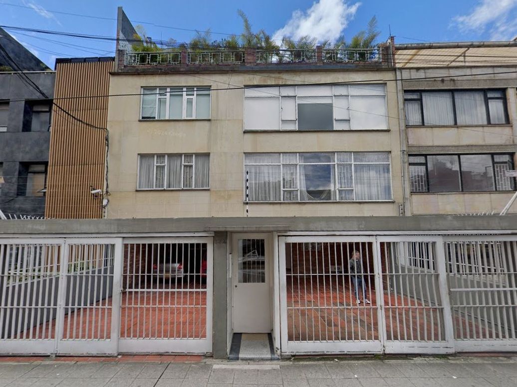 Apartamento de 2 alcobas en venta en Antiguo Country, Bogotá, 88 m² · foto 3 de 4