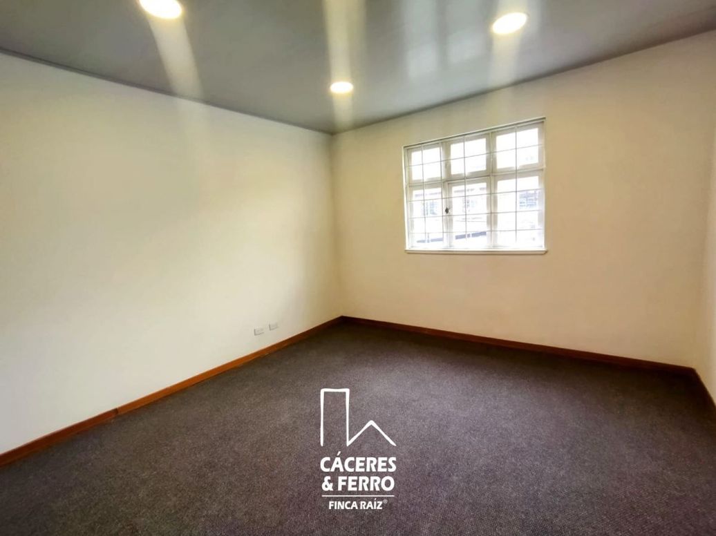 Casa de 8 alcobas en venta en Quinta Camacho, Bogotá, 300 m² · foto 5 de 18