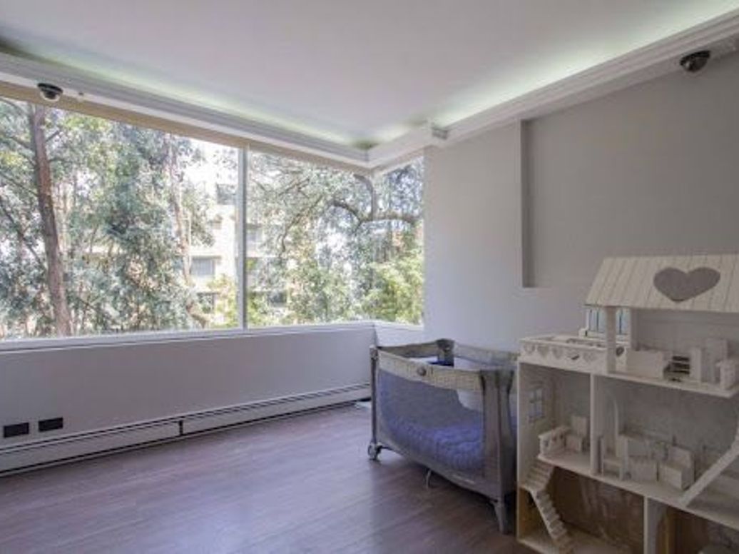 Apartamento de 4 alcobas en venta en Los Rosales, Bogotá, 340 m² · foto 17 de 20