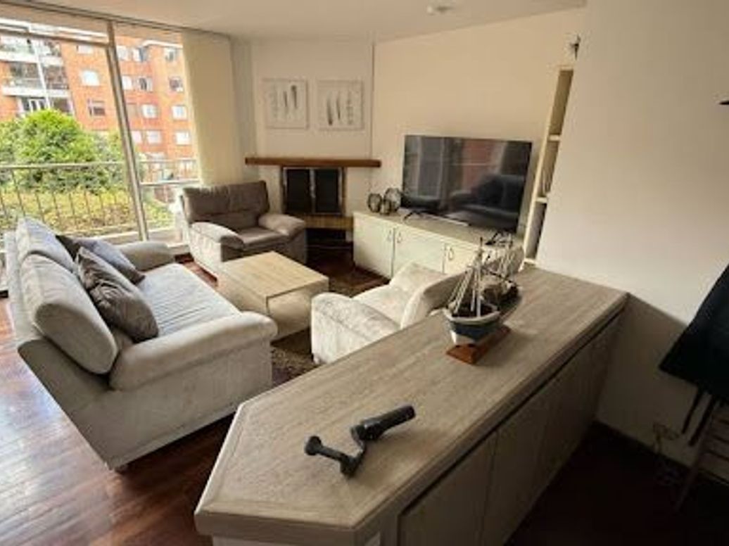 Apartamento de 3 alcobas en venta en Alhambra, Bogotá, 85 m² · foto 2 de 20