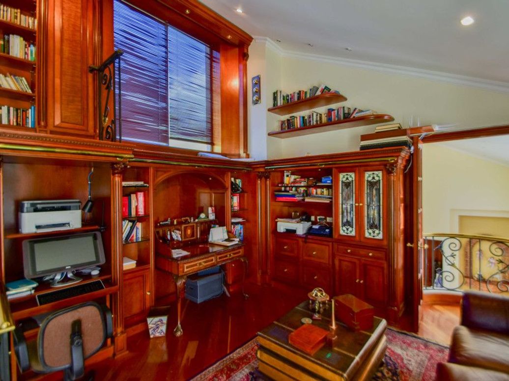 Apartamento de 4 alcobas en venta en Cerros De Santa Barbara, Bogotá, 357 m² · foto 12 de 20